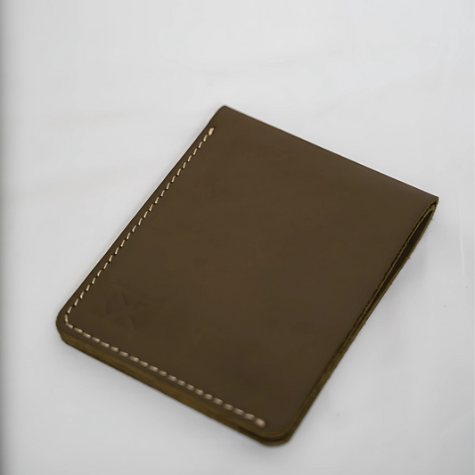 Sleek Green Leather Wallet – Modern & Minimal by BM7